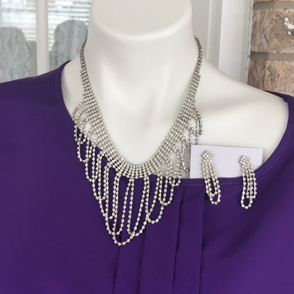 Diamond/Crystal Costume Necklace and Earrings - Picture 2 of 14